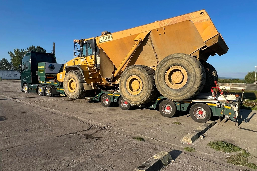 Transport exceptional - agabaritic făcut de Ecoagrotec
